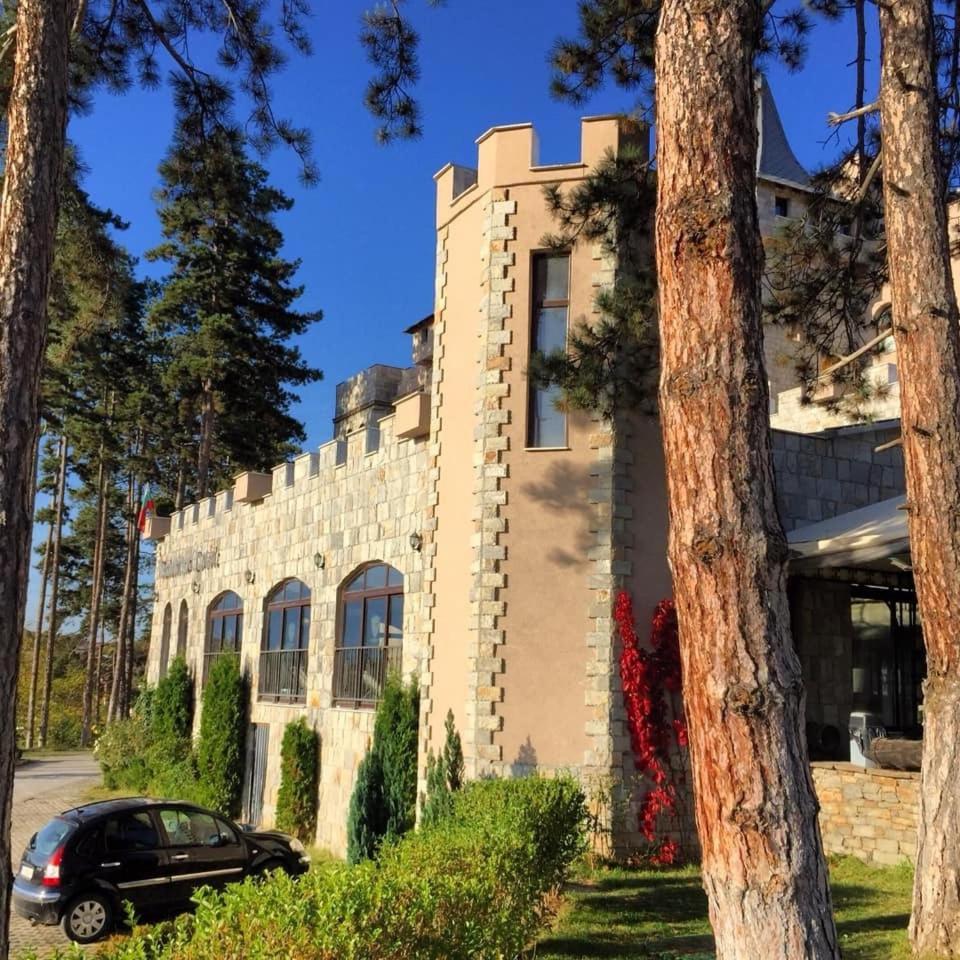 Valentina Castle 4*