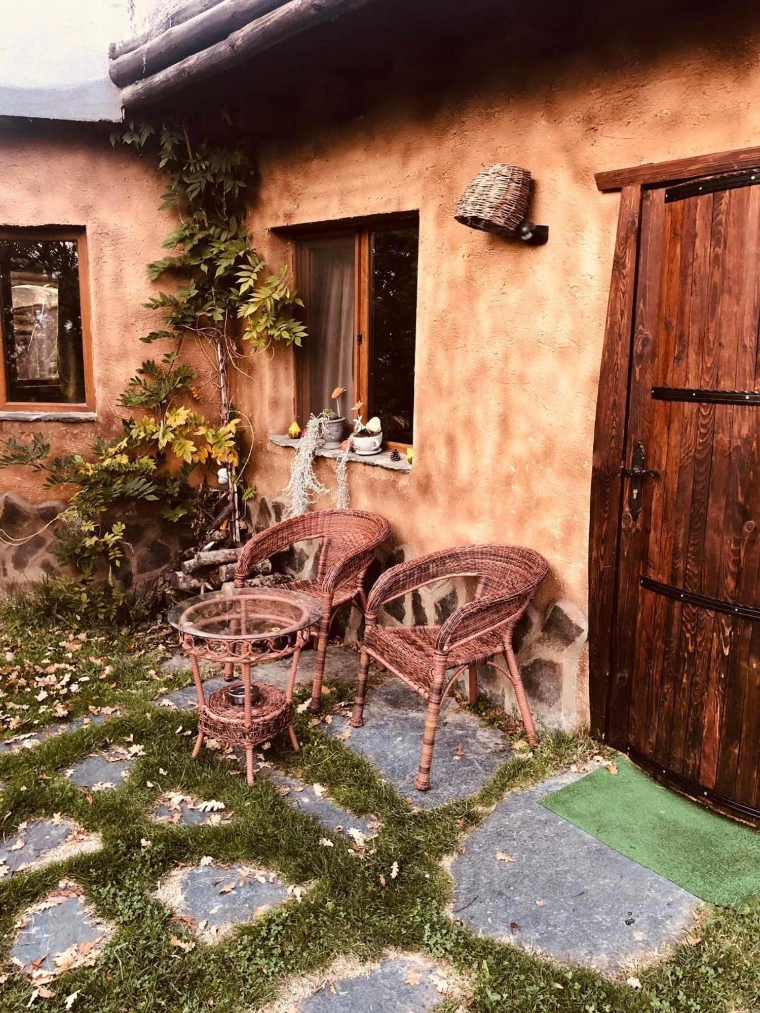 Valentina Castle 4* אוגניאנובו